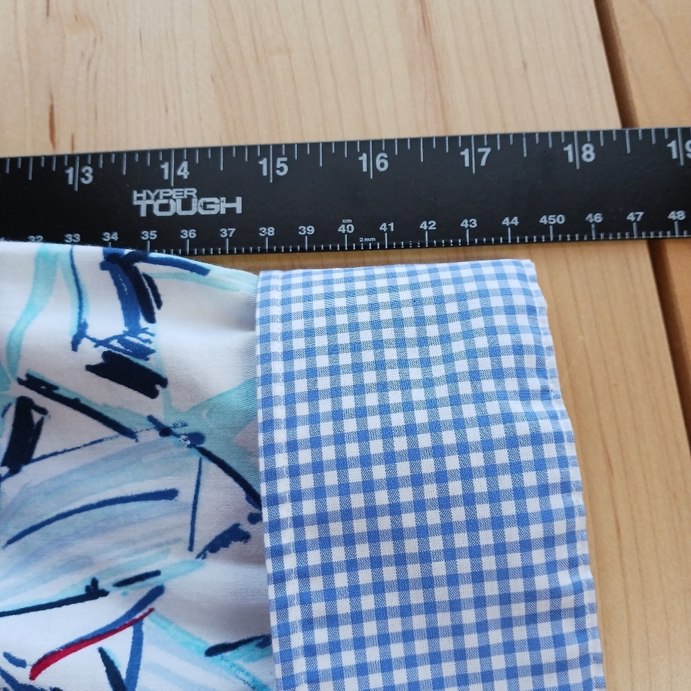 Chaps XL Ladies Button Up Shirt. Flip Cuffs, No Iron, Slimming Fit - Picture 8 of 10